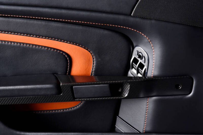 2017 Aston Martin V12 Vantage S Roadster