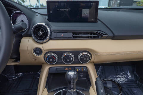 2025 Mazda MX-5 Miata Grand Touring