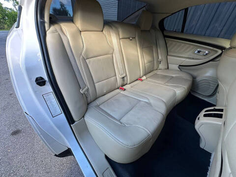 2019 Ford Taurus Limited