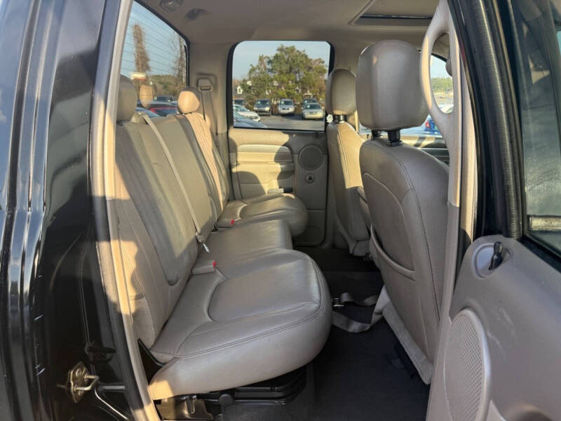 2005 Dodge Ram 1500 ST