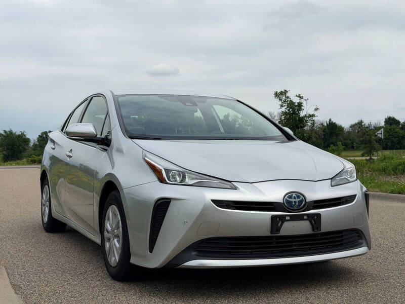 2019 Toyota Prius LE