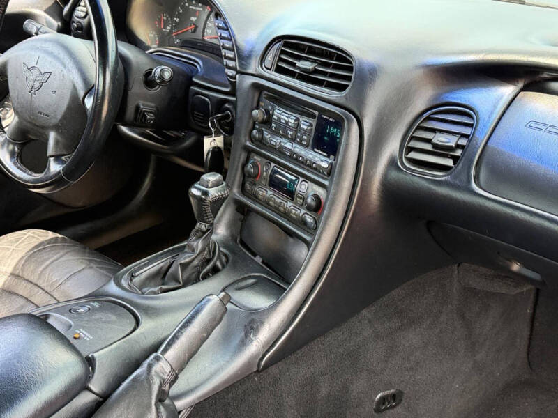 2003 Chevrolet Corvette