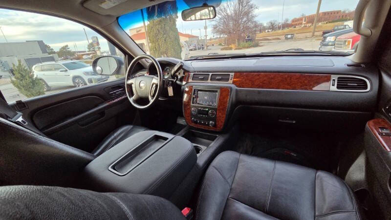 2013 Chevrolet Suburban LT