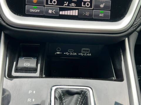 2023 Subaru Outback Premium