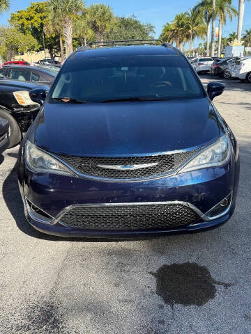 2018 Chrysler Pacifica Touring L
