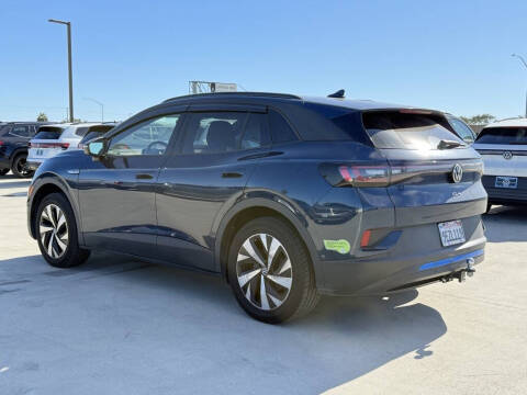 2023 Volkswagen ID.4 Pro