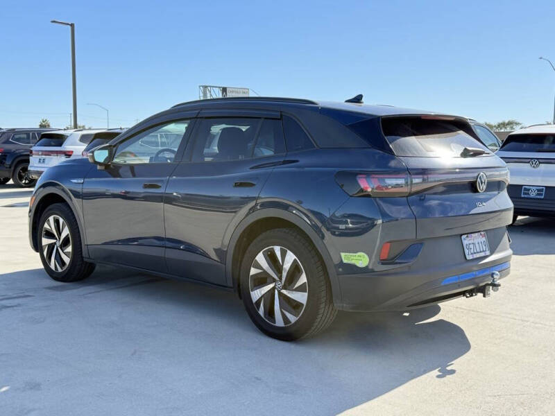 2023 Volkswagen ID.4 Pro