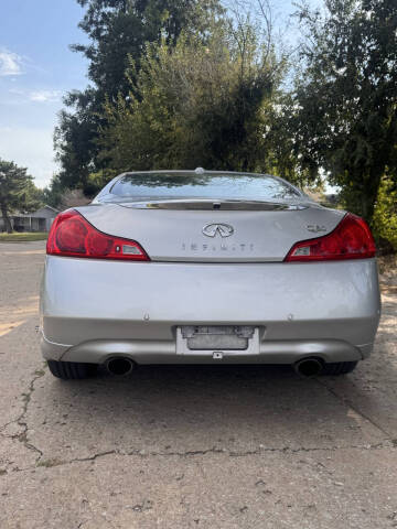 2015 Infiniti Q60 Coupe Journey