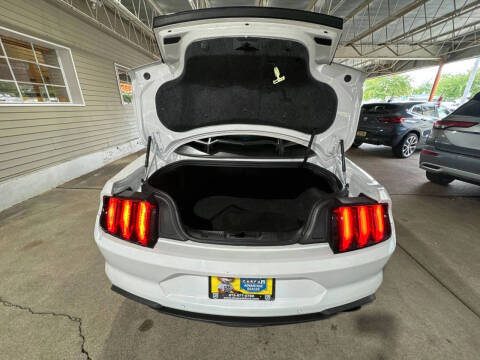 2020 Ford Mustang EcoBoost