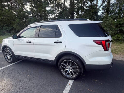 2017 Ford Explorer Sport