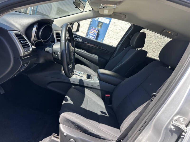 2011 Jeep Grand Cherokee Laredo