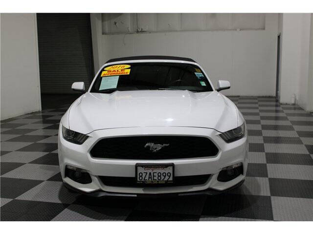 2016 Ford Mustang EcoBoost Premium