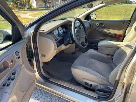 2004 Dodge Intrepid SE