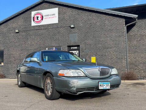 2006 Lincoln Town Car for sale at Big Man Motors in Farmington MN