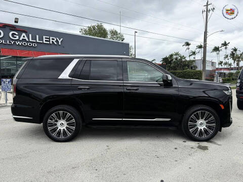 2022 Cadillac Escalade Luxury