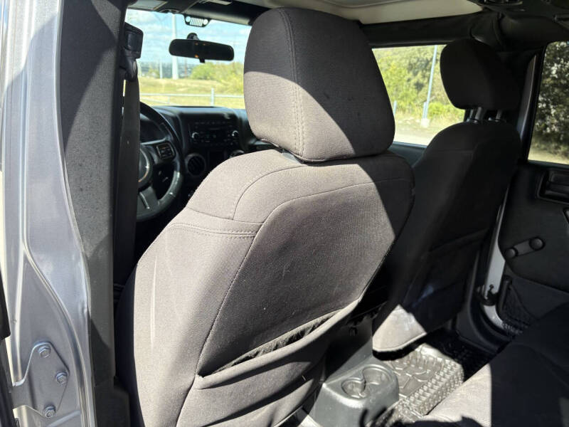 2017 Jeep Wrangler Unlimited Sport S