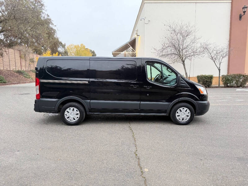 2017 Ford Transit 150