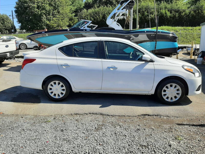 2019 Nissan Versa for sale at Green Tree Motors in Elizabethton TN