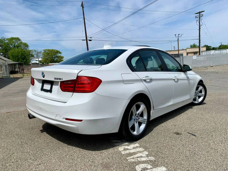 2013 BMW 3 Series 328i