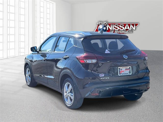 2021 Nissan Kicks S