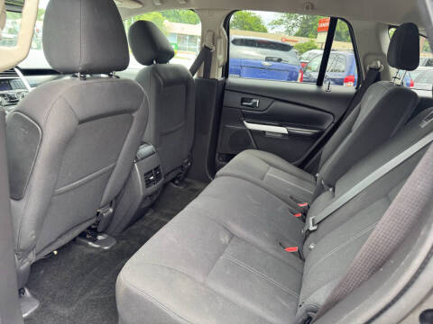 2013 Ford Edge SE