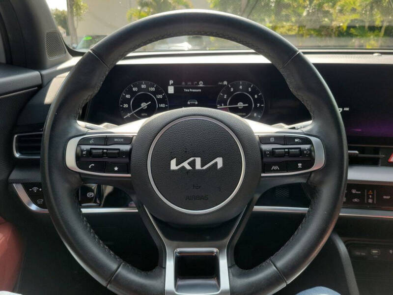 2025 Kia Sportage SX