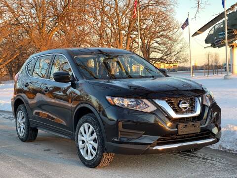 2017 Nissan Rogue for sale at Every Day Auto Sales in Shakopee MN