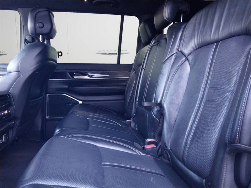 2022 Jeep Wagoneer Series II