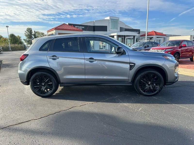 2025 Mitsubishi Outlander Sport LE