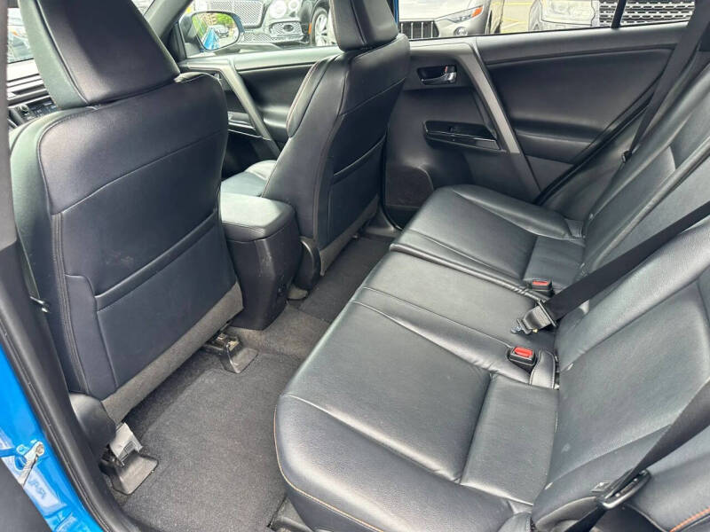 2016 Toyota RAV4 SE