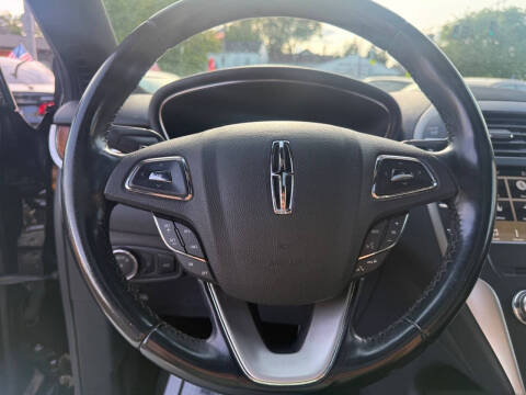 2017 Lincoln MKC Reserve