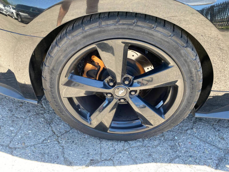 2022 Ford Mustang
