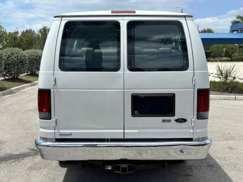 2010 Ford E-Series