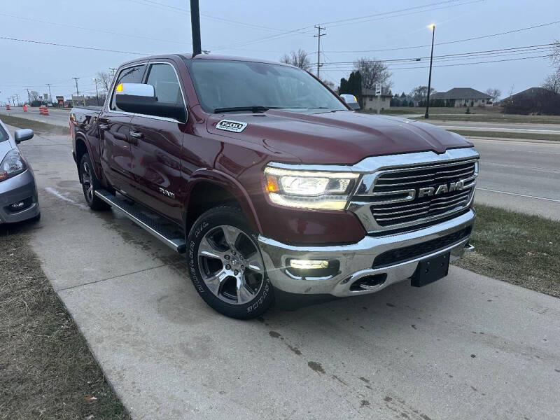 Used 2022 RAM Ram 1500 Pickup Laramie with VIN 1C6SRFJT8NN144052 for sale in Oak Creek, WI