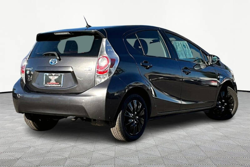2014 Toyota Prius c One
