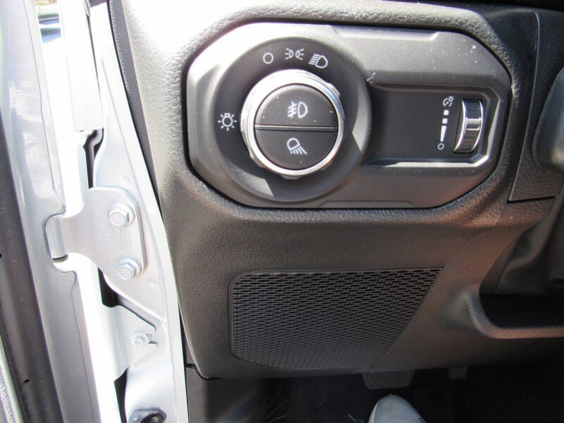 2023 Jeep Gladiator Willys Sport