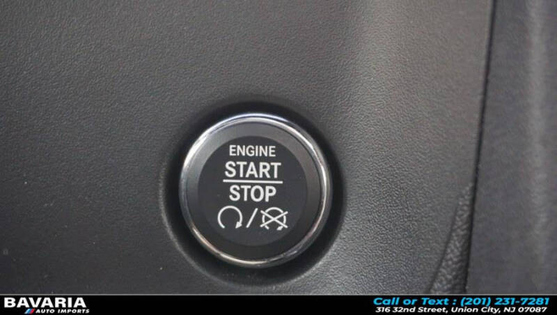 2014 Dodge Challenger R/T Plus