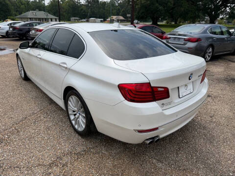 2016 BMW 5 Series 528i