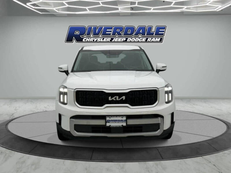 2023 Kia Telluride LX