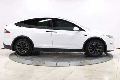 2022 Tesla Model X Plaid
