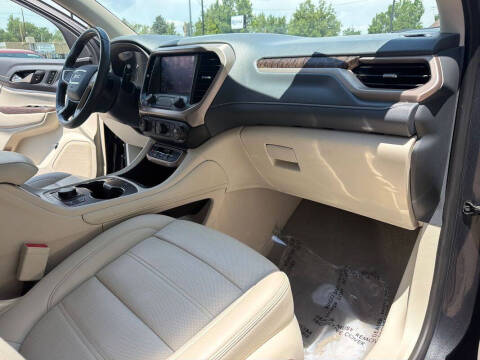 2021 GMC Acadia Denali
