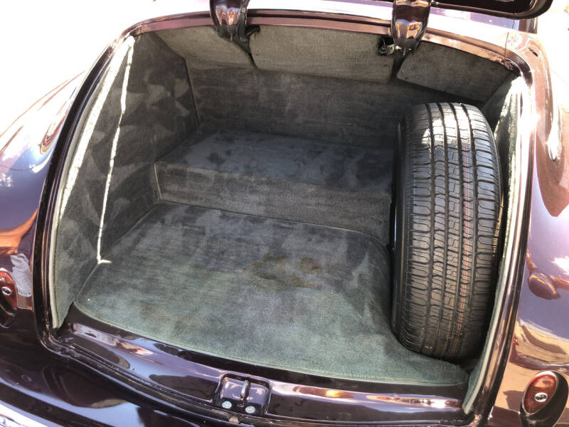 1948 Plymouth Super Deluxe