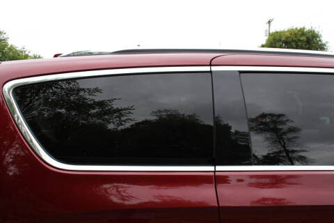 2021 Chrysler Pacifica Hybrid Touring L