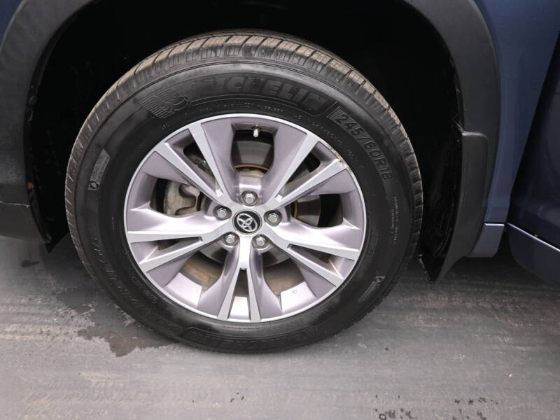 2016 Toyota Highlander LE Plus