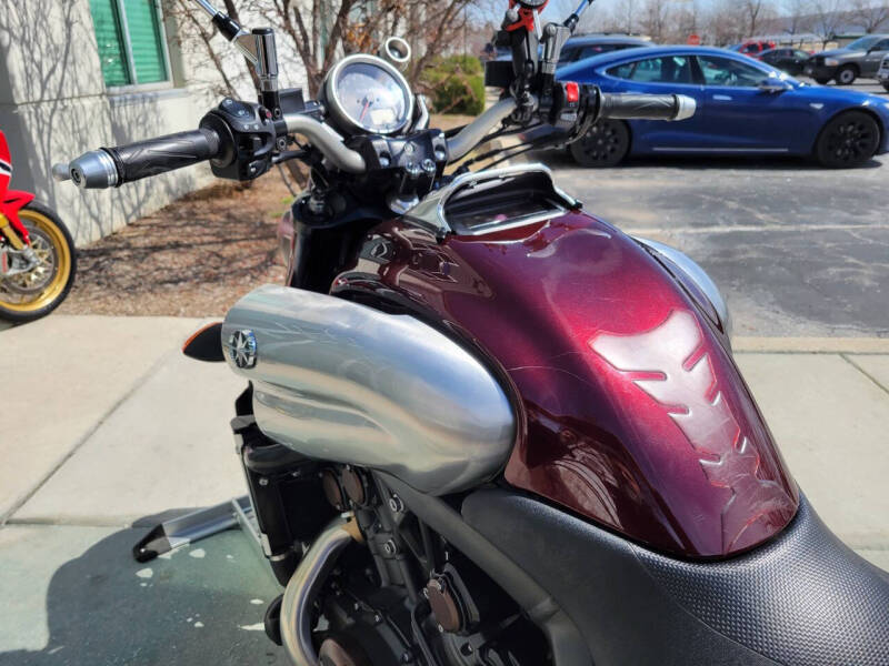 2015 Yamaha VMAX