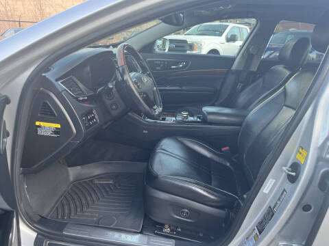 2015 Kia K900 Luxury