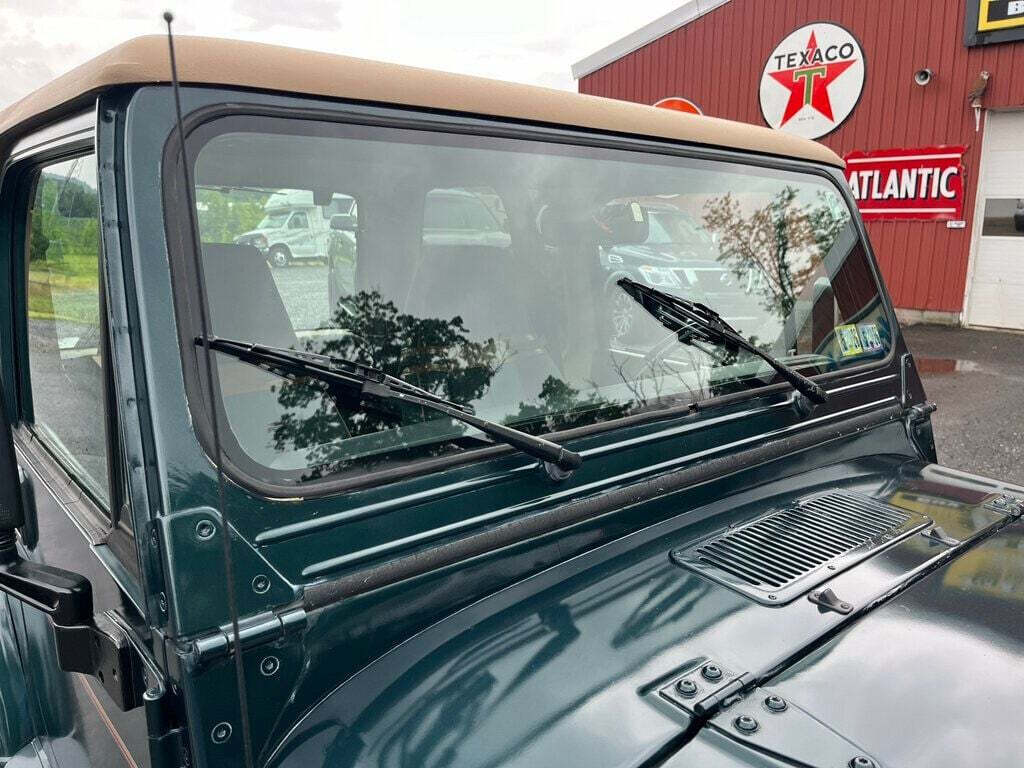 1994 Jeep Wrangler 11