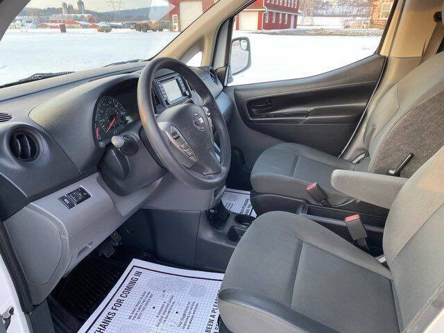 2019 Nissan NV200 S