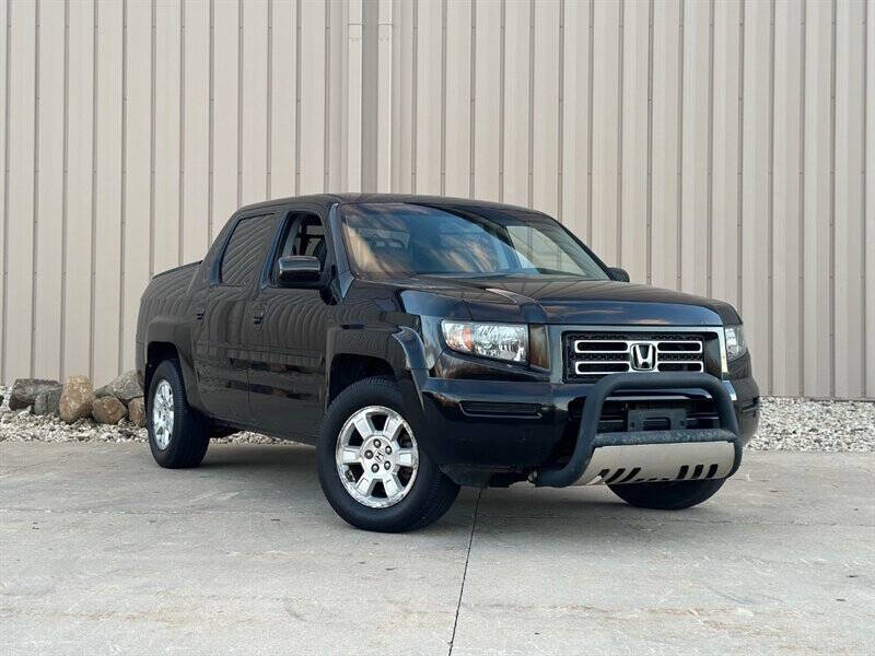 2008 Honda Ridgeline RTL photo 2