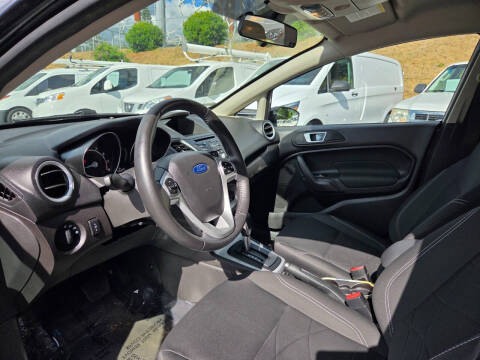 2015 Ford Fiesta SE